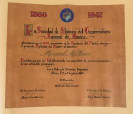 Diploma a Manuel M. Ponce