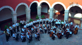 Orquesta infantil, 1998