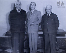 Fotografía de Manuel M. Ponce, Julián Carrillo y aparentemente Juan S. Garrido.