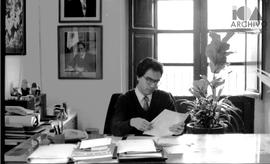 Jesús Gómez Serrano en su oficina