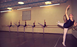 Clase de Danza Clásica, 1982